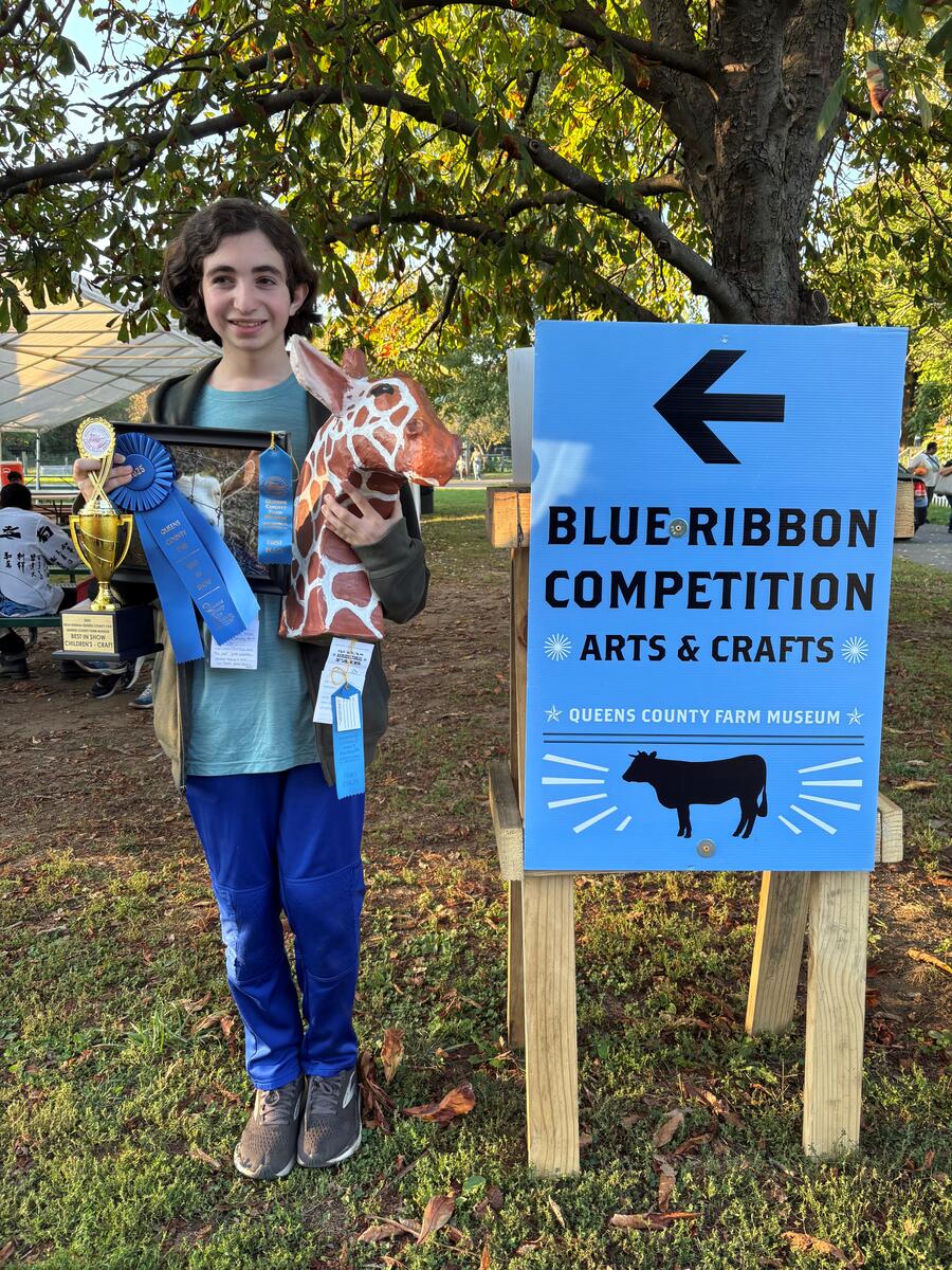Usdan Art student Max Stolove won first place and Best in Show at the 42nd Annual Queens County Farm Blue Ribbon Fair.