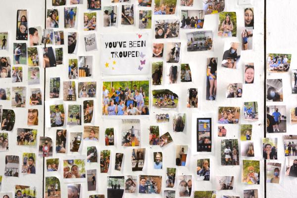 Troupe wall